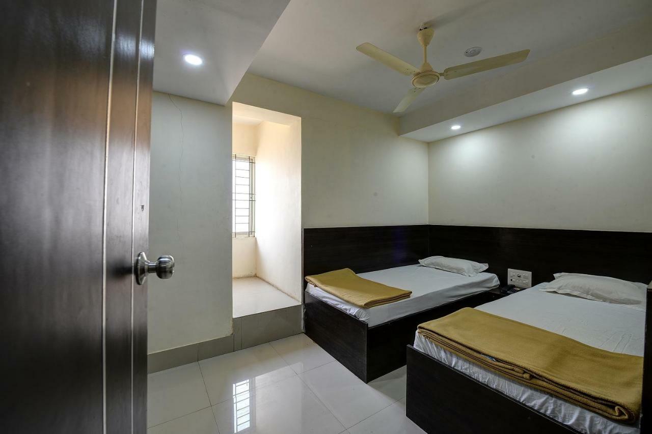 Spot On 37153 Karavali Paradise Hotel Dod Ballāpur Екстериор снимка