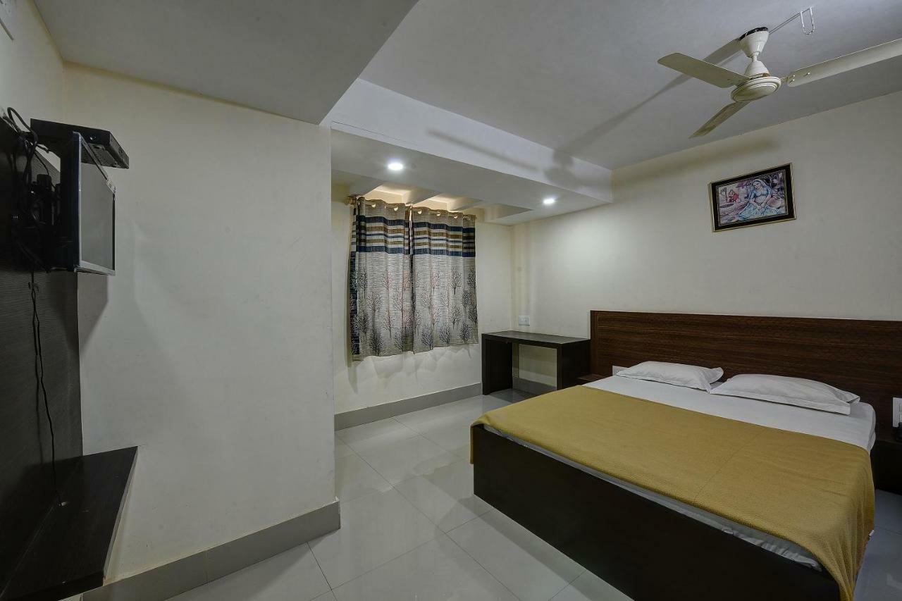 Spot On 37153 Karavali Paradise Hotel Dod Ballāpur Екстериор снимка