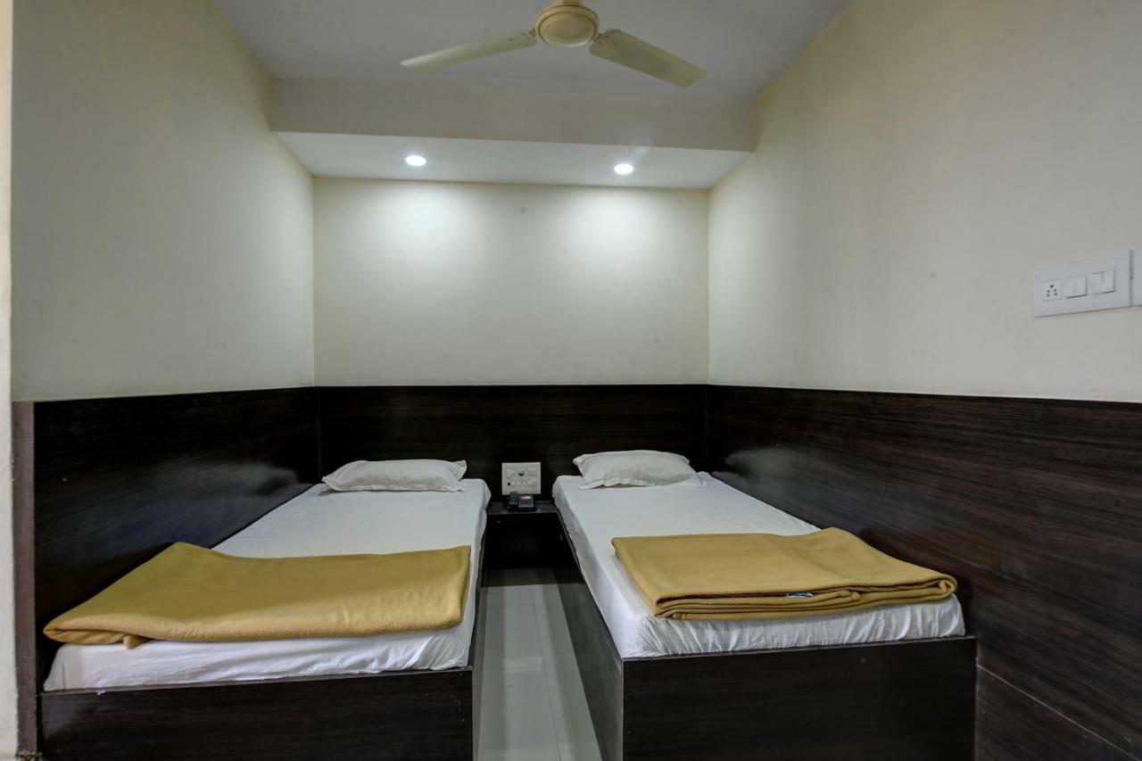 Spot On 37153 Karavali Paradise Hotel Dod Ballāpur Екстериор снимка